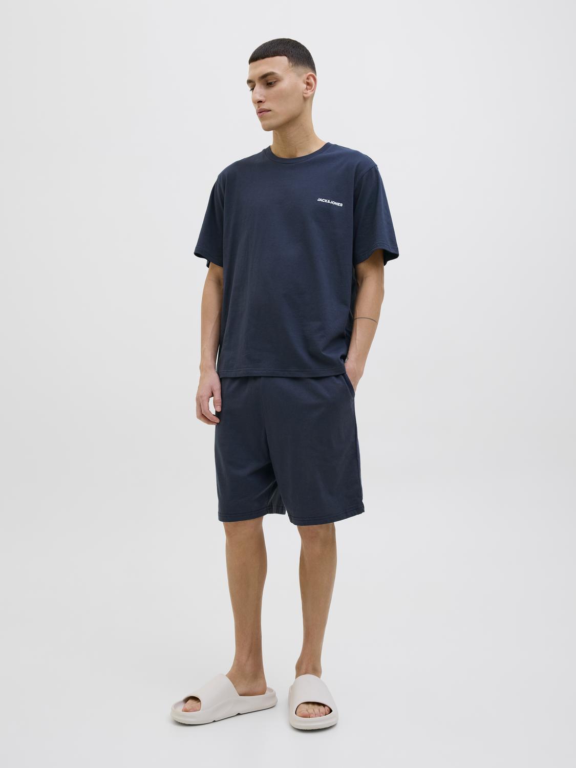 JACEVEREST T-SHIRT AND SHORTS SET