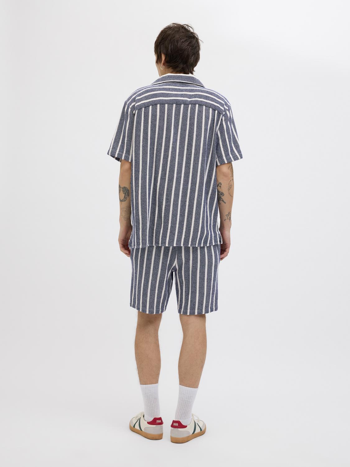 JPSTJAIDEN COBA STRIPE JOGGER SHORTS